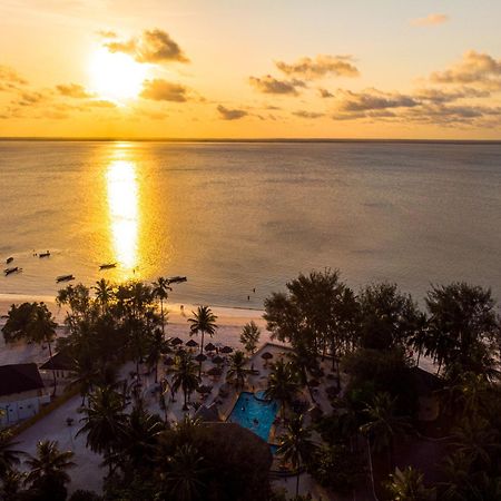 Sansi Kae Beach Resort Michamvi エクステリア 写真