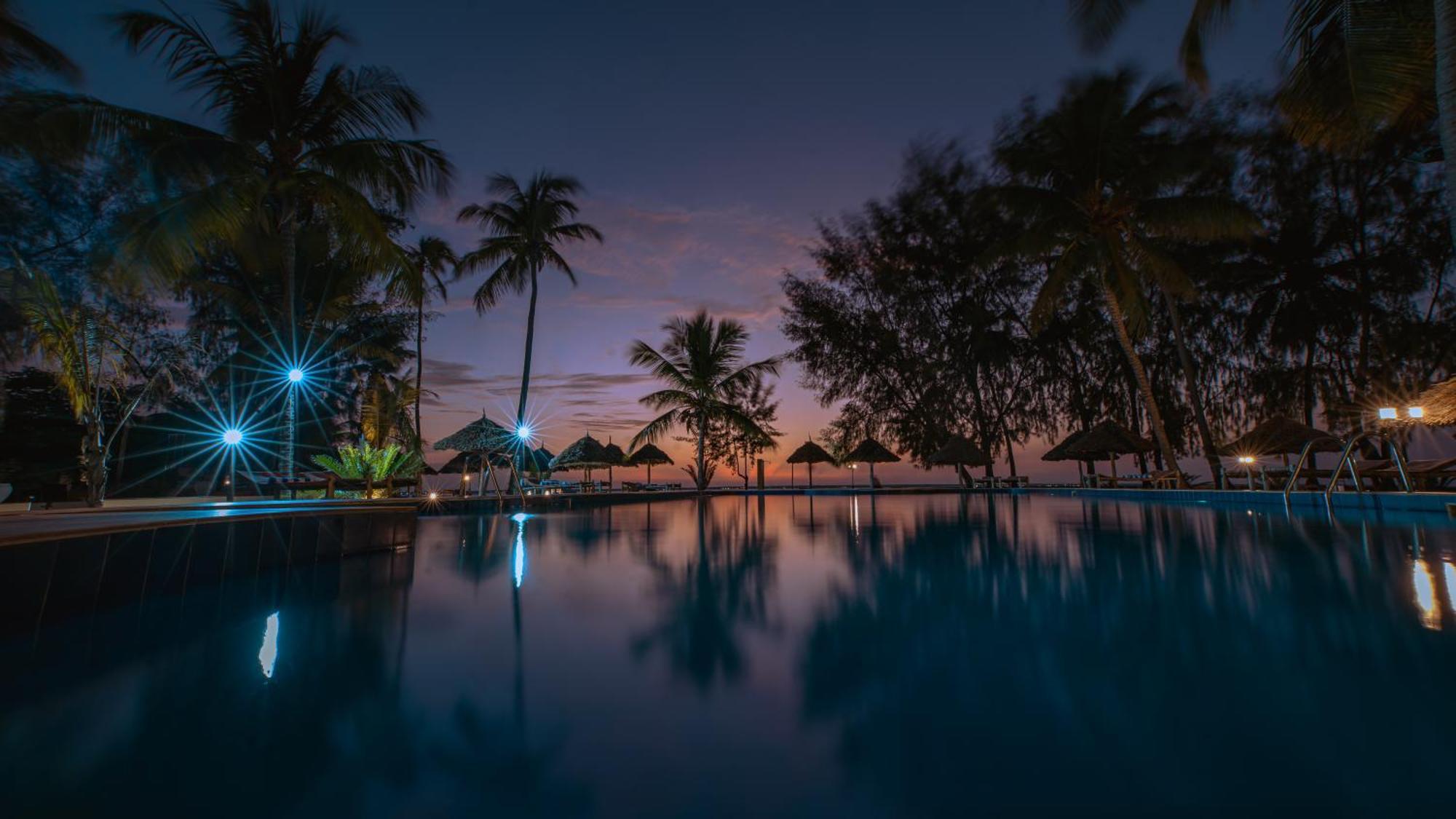 Sansi Kae Beach Resort Michamvi エクステリア 写真