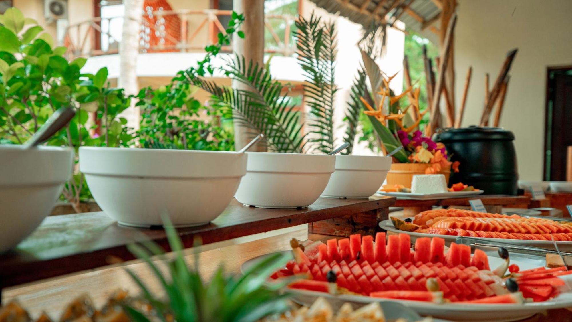 Sansi Kae Beach Resort Michamvi エクステリア 写真